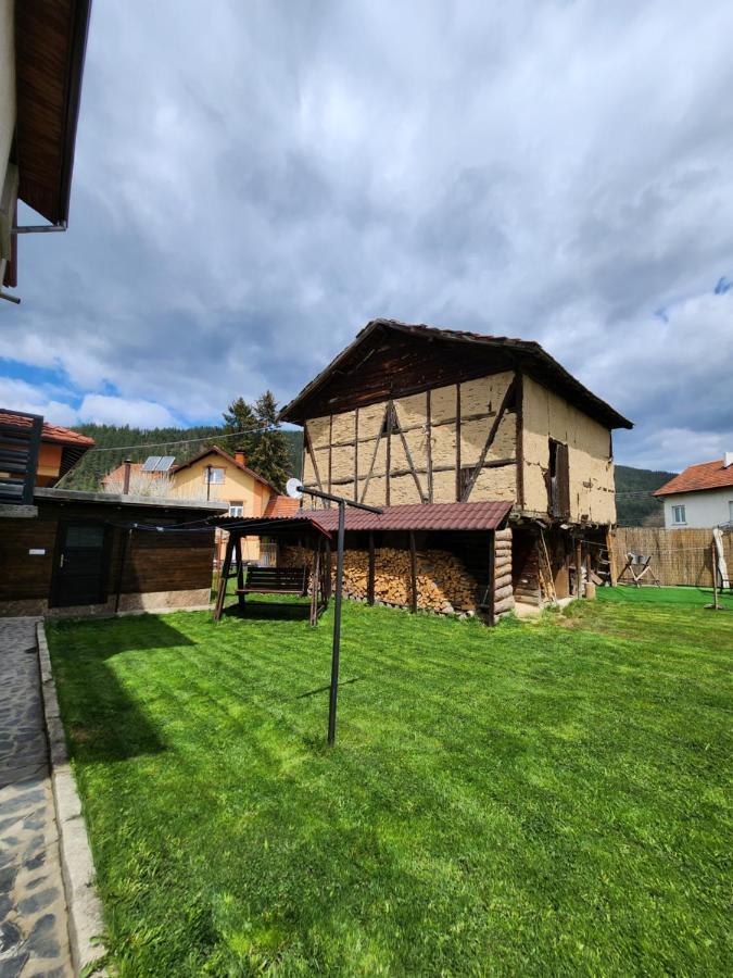 Hotel Bulgarane House Govedartsi Zewnętrze zdjęcie